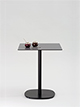 Bistrotisch 60 x 60 cm, Höhe 73 cm
Tischplatte Compact-Schichtstoff anthrazit, Kern schwarz
Tischsäule/Tellerfuß pulverbeschichtet anthrazit