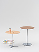 Beistelltisch Ø 45 cm, Höhe 45 cm
Tischplatte MDF furniert, Eiche natur
Tischsäule/Kreuzfuß verchromt
Beistelltisch Ø 45 cm, Höhe 55 cm
MDF furniert, American Nussbaum
Tischsäule/Tellerfuß verchromt