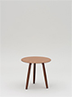 Beistelltisch Ø 45 cm, Höhe 42 cm
Tischplatte MDF furniert, American Nussbaum
Tischbeine Massivholz, American Nussbaum