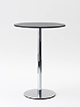 Stehtisch Ø 75 cm, Höhe 105 cm
Tischplatte Compact-Schichtstoff anthrazit, Kern schwarz
Tischsäule verchromt, Tellerfuß INOX geprägt