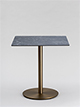 Bistrotisch 70 x 70 cm, Höhe 73 cm
Tischplatte MDF pulverbeschichtet schwarz
Tellerfuß und Tischsäule Antik Kupfer