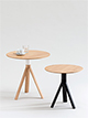 Beistelltisch Ø 45 cm, Höhe 45 cm
Tischplatte Massivholz Eiche natur
Dreibeinfuß Massivholz Eiche schwarz gebeizt
Beistelltisch Ø 55 cm, Höhe 55 cm
Tischplatte Massivholz Eiche natur
Dreibeinfuß Massivholz Eiche natur